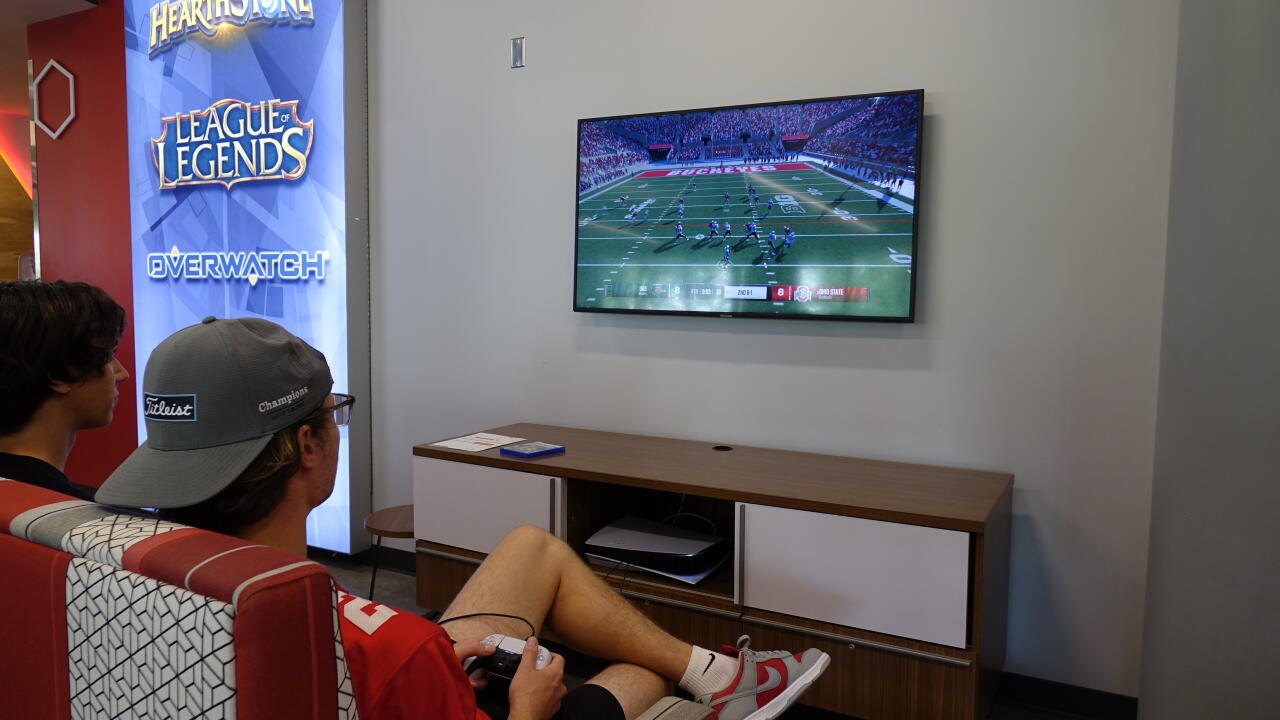 Lenovo College Football 4