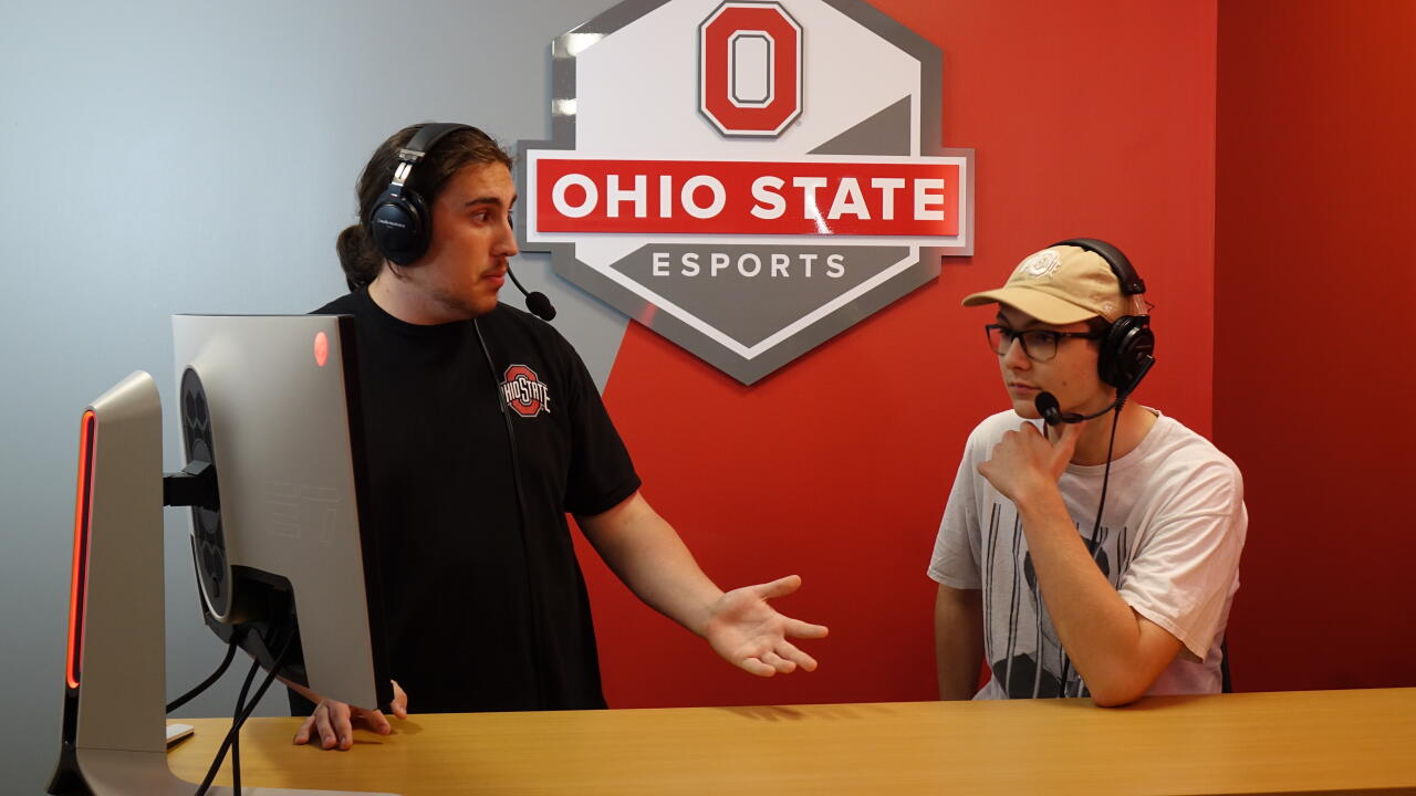 Lenovo College Football 5