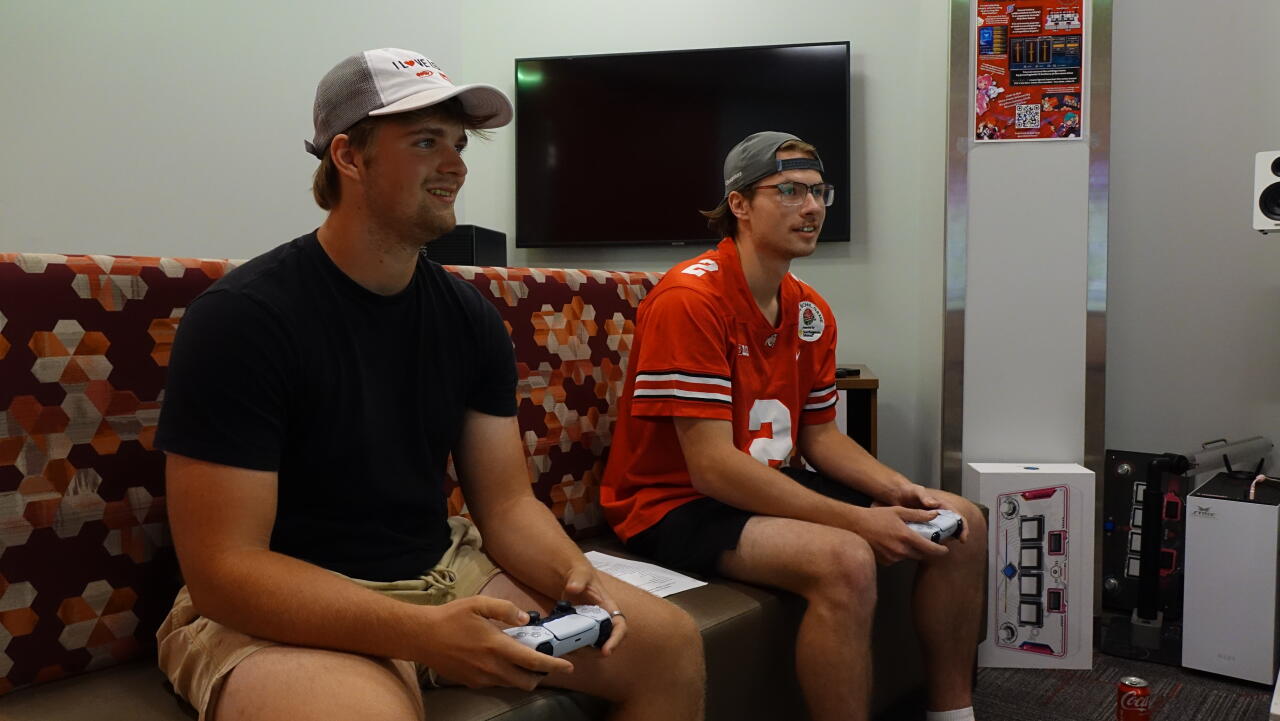 Lenovo College Football 9